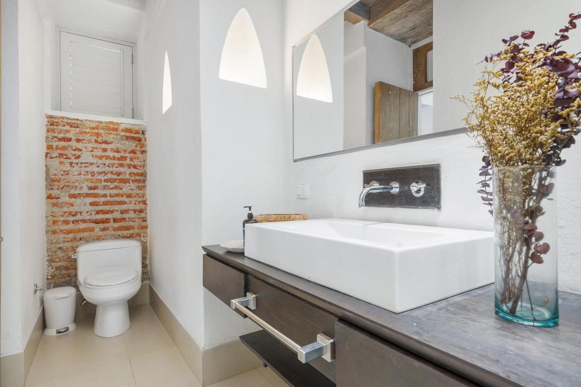 Villa Casa Del Dragon - Luxury Colonial Cook Included Cartagena