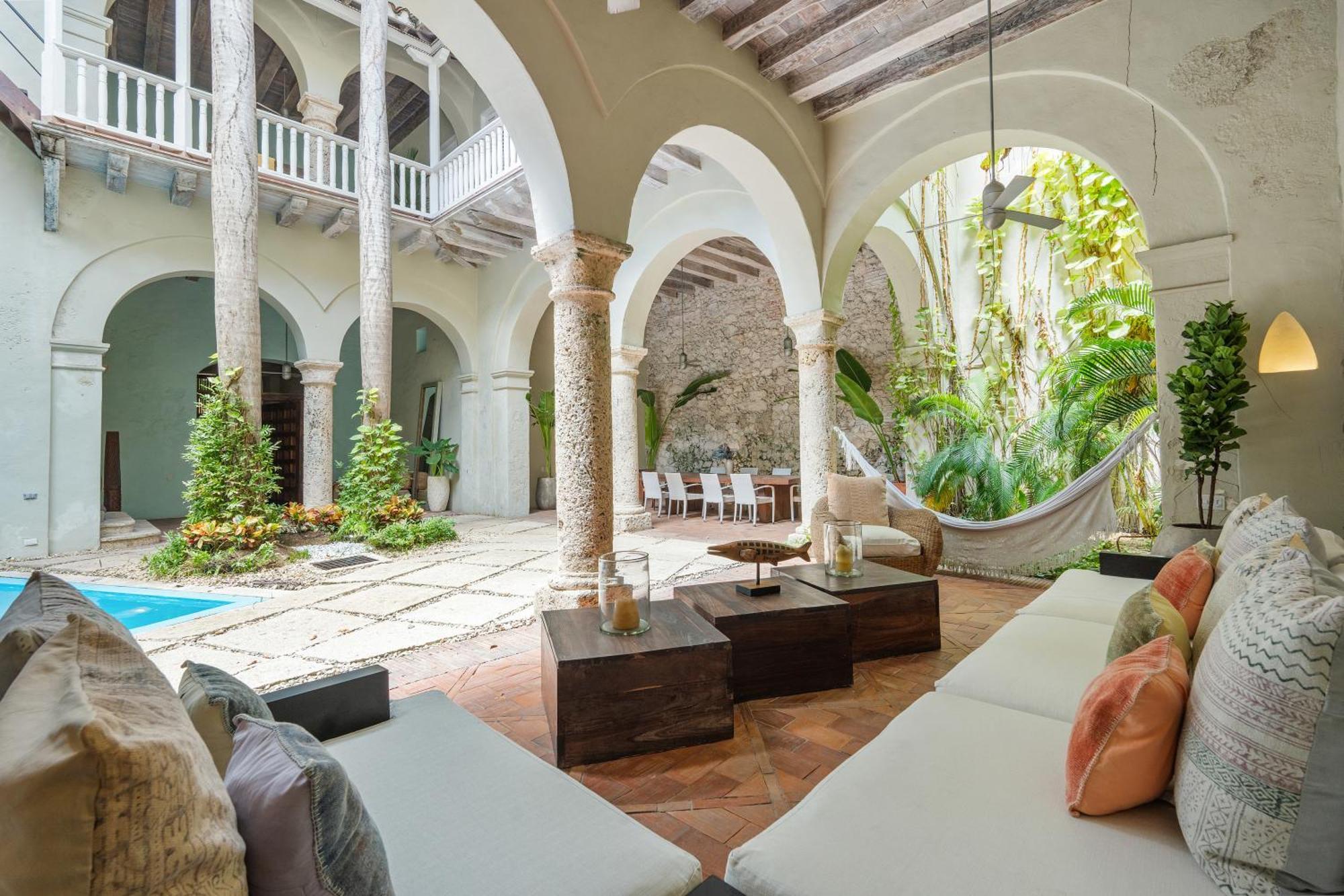 Villa Casa Del Dragon - Luxury Colonial Cook Included *
